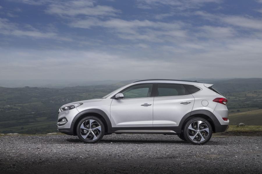  Hyundai Tucson 2015 года  (UK) (фото 6 из 20)